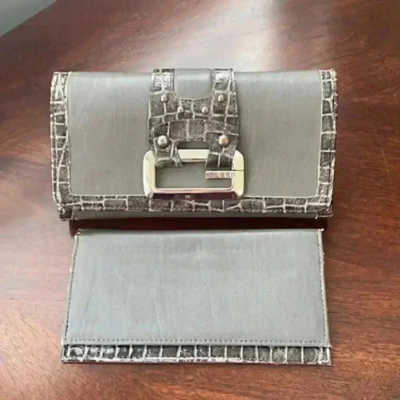 Guess Wallet & Cheque Book Holder Grey Faux Leather Vegan Croc Embossed - Picture 5 of 16